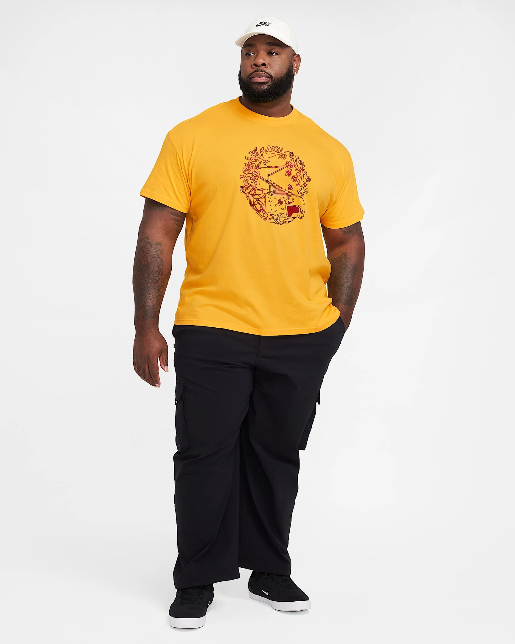 Nike SB Tee: Skate, Chill, Repeat. Jouw nieuwe favoriete shirt voor elke dag.